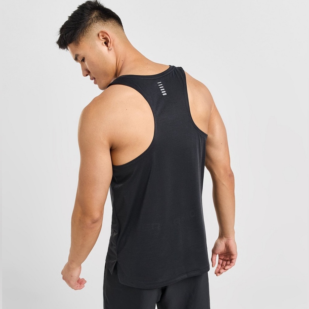 NWT Under Armor men’s Streaker Tank size small